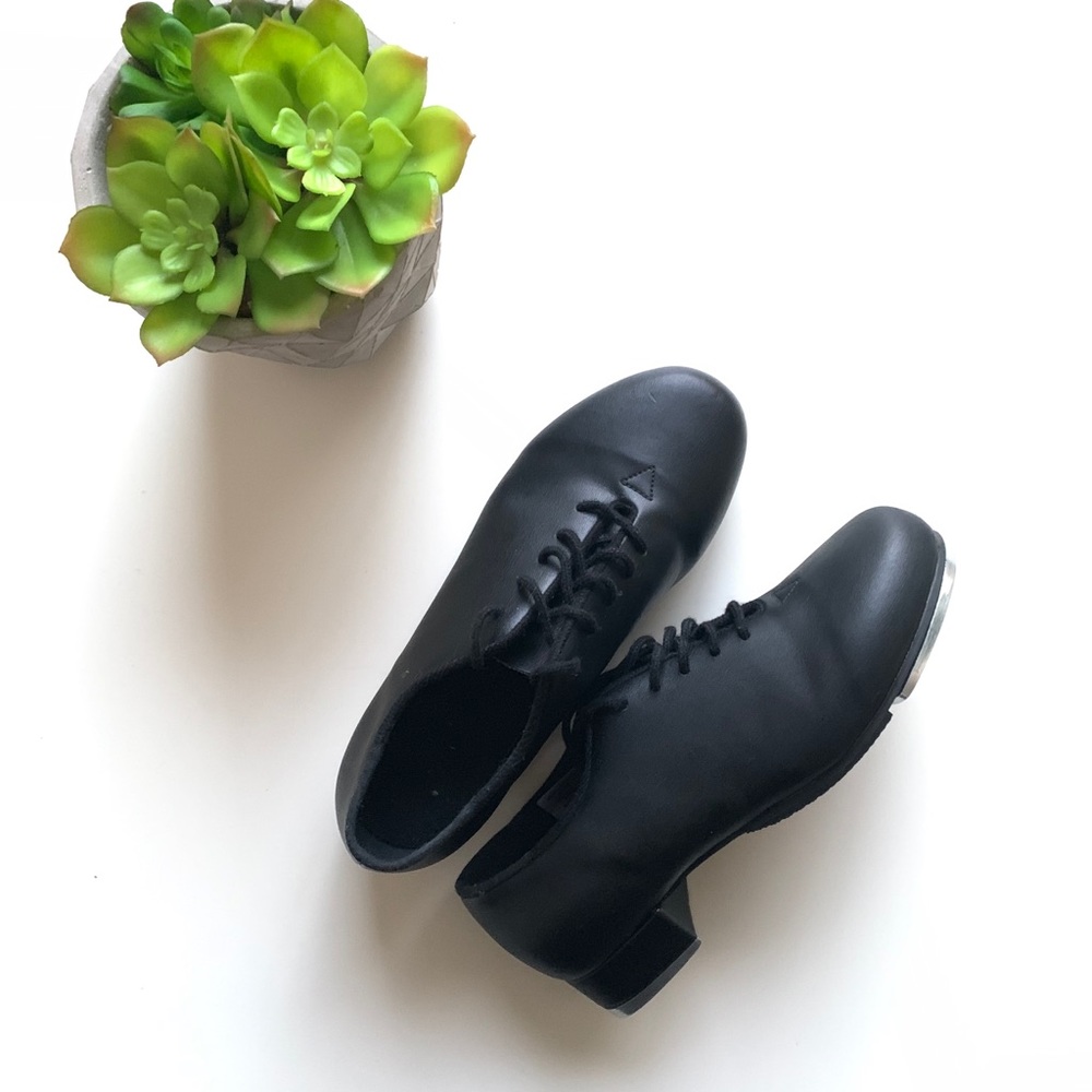 Leo Dance shoes size12 1/2